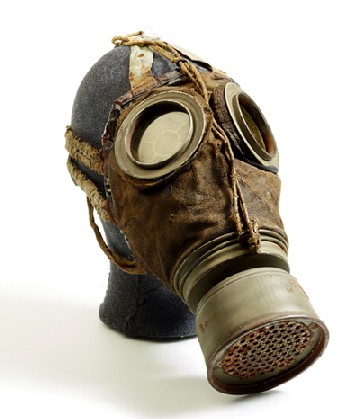 Gasmaske aus dem I. Weltkrieg. Foto: Sebastian Ahlers, DHM