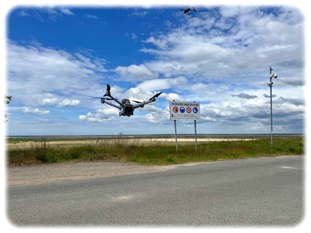 Eine Leag-Drohne auf Patrouille. Foto: Leag