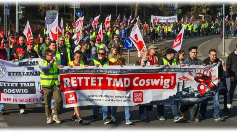 Demo gegen die Produktionsverlagerung nach China im Bremsbeläge-Werk von TMD Friction in Coswig. Foto: Matthias Schumann für die IGBCE
