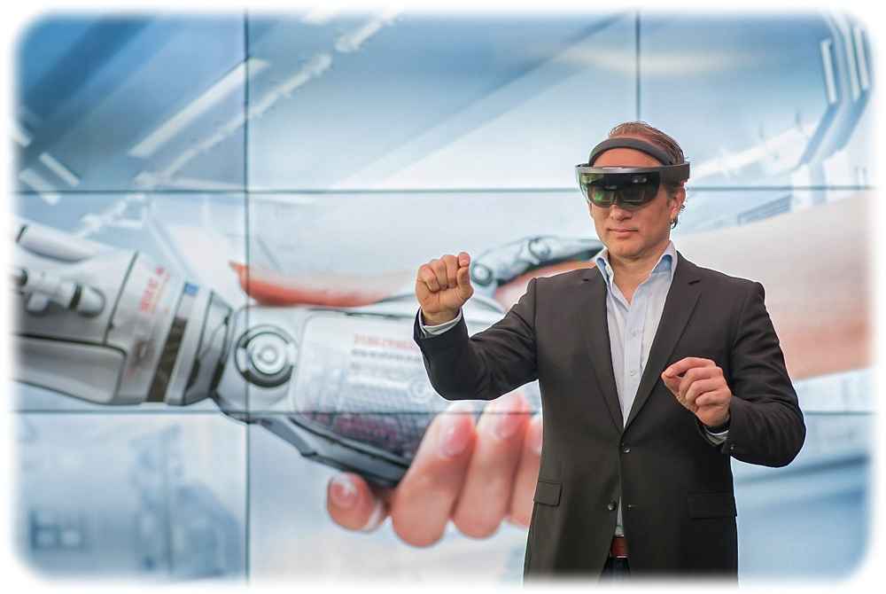 Auch Digitalisierungslösungen mit augmentierten oder virtuellen Realitäten (AR und VR) mit Datenbrillen-Hilfe gehören zum Arbeitsspektrum der Dresdner Telekom-Tochter MMS. Foto: Deutsche Telekom MMS