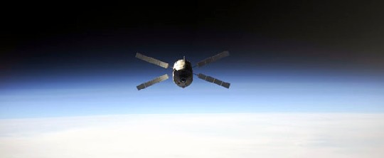 Der Raumtransporter "Albert Einstein" hat sich von der ISS in die Erdatmosphäre gestürzt. Foto: ESA(NASA