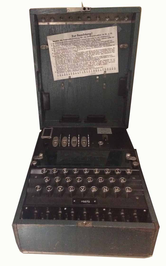 Verschlüsselungs-Maschine Enigma. Foto: Heiko Weckbrodt