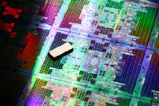 Mit neuen Atom-Prozessoren will Intel seine Schwächen im Tablet- und Smartphone-Markt ausbügeln. Abb.: Intel