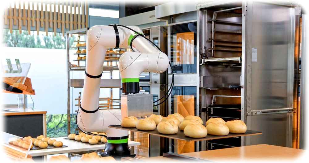 Die Roboter-Backstube "Bakisto" soll Bäcker mit Personalmangel entlasten, den Nachtschlaf von Menschen schonen - und durch bedarfsorientiertes Backen auch verhindern, dass hinterher viele Backwaren weggeworfen werden müssen. Foto: Fanuc