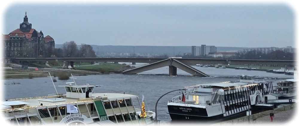 KI und Sensoren sollen verhindern, dass sich ein plötzlicher Brückeneinsturz wie hier die Carolabrücke in Dresden ohne Weiteres wiederholen kann. Foto: Heiko Weckbrodt