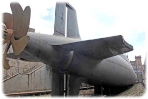 Auch die Schiffsschraube wirkt immens. Foto: Heiko Weckbrodt