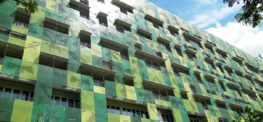 Eine der "Cleantech"-Gebäude in Singapur, das mit organischen Solarzellen aus Dresden verkleidet wird. Foto: JTC