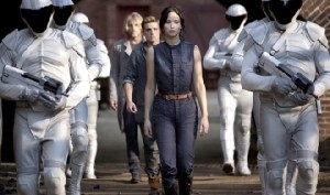 Müssen wieder in die Todesarena: Katniiss (Jennifer Lawrence) und Peeta (Josh Hutcherson). Foto: Studiocanal