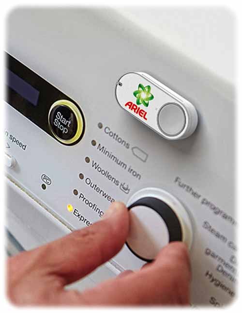 Das Internet-Kaufhaus Amazon bietet seinen Premium-Mitgliedern bereits mobile Geräte an, die auf Knopfdruck (Dash Button) per WLAN Nachbestellungen etwa von Waschpulver auslösen. Foto: Amazon