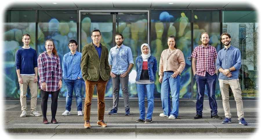 Die Forschungsgruppe um Dr. Mohamed Elgendy (4.v.l.) an der TU Dresden. Foto: MSNZ via TUD