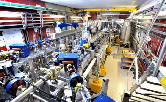 Der Freie-Elektronen-Laser im Forschungszentrum. Foto: HZDR, Frank Bierstedt