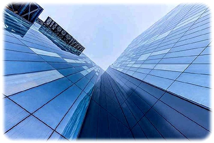 Ganze Glasfassaden vbon Hochhäusern sollen künftig Sonnenstrom produzieren. Foto: AGC Glass Europe