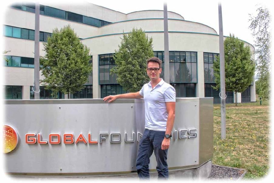 Patrick Rohlfs hat bei Globalfoundries Dresden Mikrotechnologe gelernt. Jetzt studiert der 25-Jährige als Werksstudent Nanotechnologie. Foto: Heiko Weckbrodt