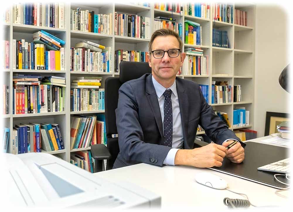 Prof. Dr. Gunther Schnabl. Foto: Swen Reichhold für die Universität Leipzig