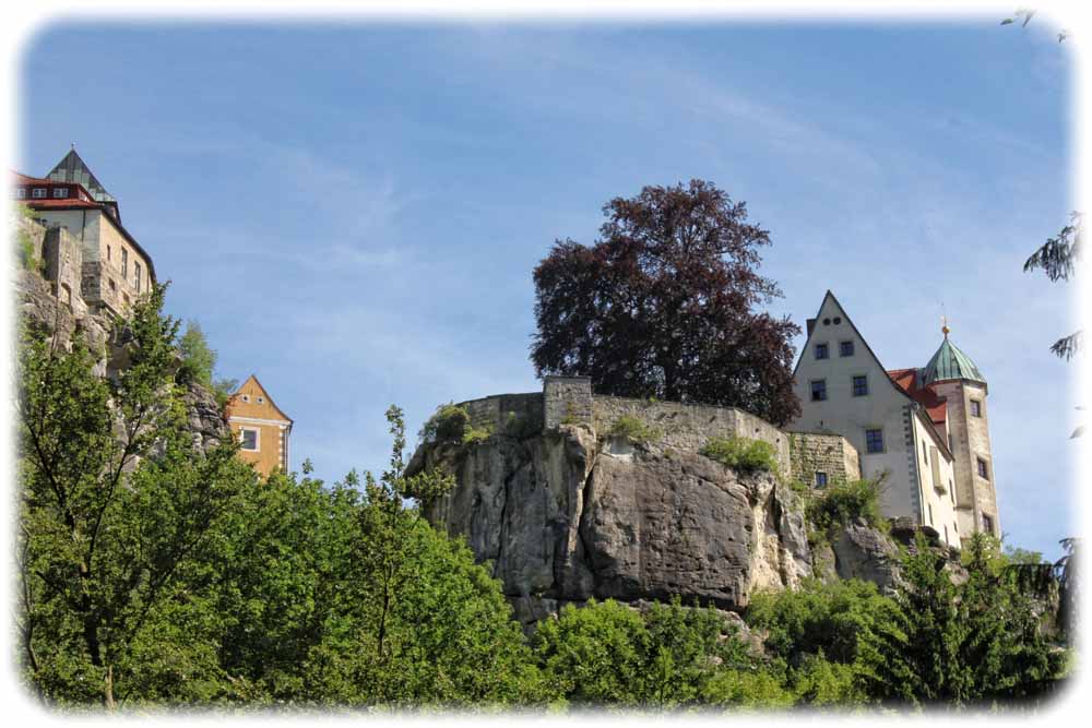 Die Burg ist das tourristische Hauptanziehungsobjekt in Hohnstein. Foto: Peter Weckbrodt