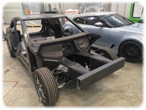 Autos und Autobauteile aus Carbon und anderen Leichtbaumaterialen sind eine Spezialität des ILK. Foto: Heiko Weckbrodt