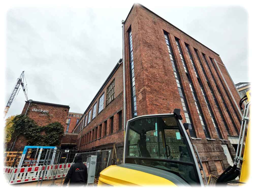 Die Schaltanlage 30 im Kraftwerk Dresden-Mitte wird zum Inkubator umgebaut. Foto: Heiko Weckbrodt