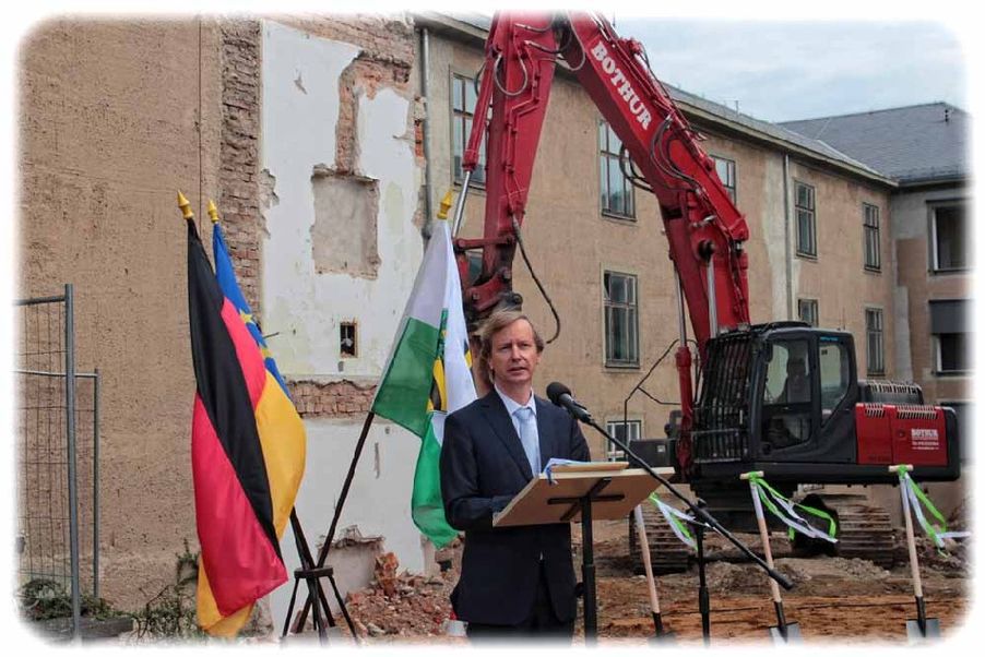 Cfaed-Koordinator Gerhard Fettweis freut sich schon auf den 35 Millionen Euro teuren Neubau für das Elektronikzentrum an der Nöthnitzer Straße in Dresden. Foto: Heiko Weckbrodt
