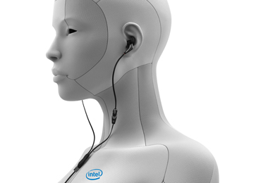 Intels "Intelligente"Kopfhöhrer, die zum Beispiel Joggern nicht nur Musik ins Ohr flüstern, sondern auch deren Körperfunktionen überwachen. Foto: Intel