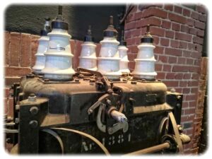 Als Exponat inszeniertes Relikt alter Energietechnik im ehemaligen Kraftwerk Mitte in Dresden. Foto: Heiko Weckbrodt