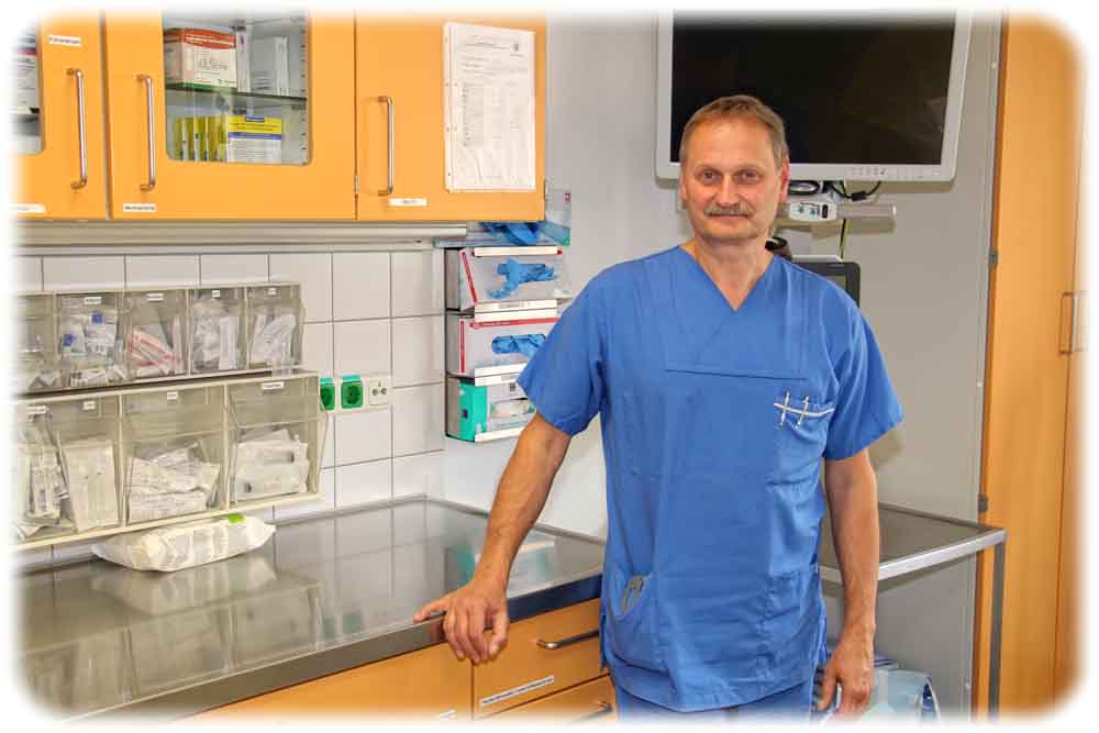 Oberarzt Dr. Maik Bartikowsky leitet die Gastroenterologie und Endoskopie im Städtischen Klinikum Dresden.