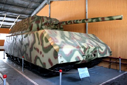 Überschwerer deutscher Panzer "Maus" im Kubika-Museum. Foto: Superewer, Wikipedia, gemeinfrei