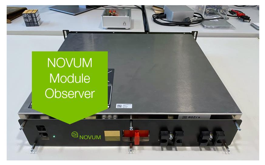 Der "Module Observer" von Novum wird auf einzelne Module von Großbatterien gesteckt und bestimmt dann den Zustand der Batterie. Er soll mit dem frischen Kapital weiterentwickelt werden. Foto: Novum