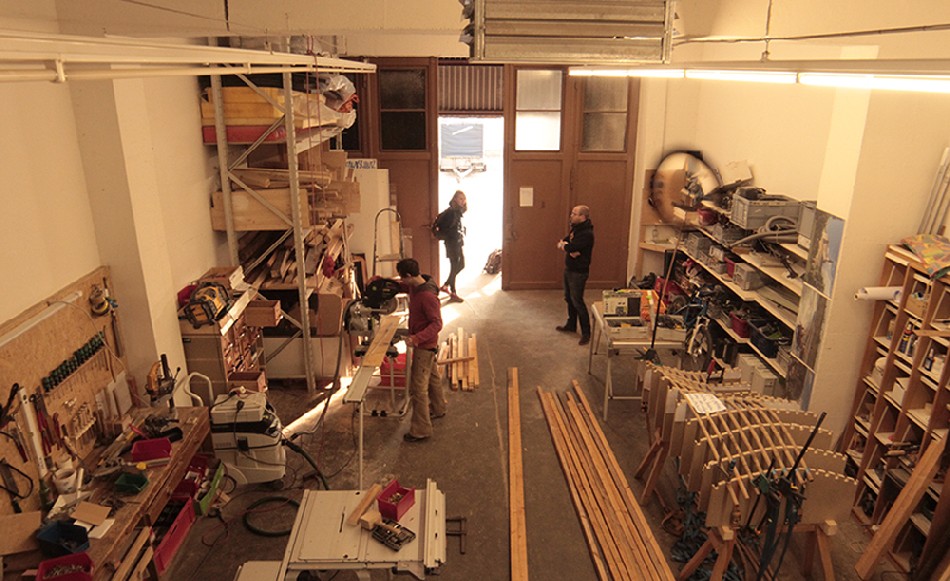 Blick in die neue Holzwerkstatt im #Rosenwerk. Eine CNC-Fräse wird heute noch angeliefert. Foto: Carolin Partsch