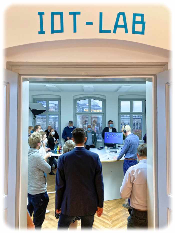Im Oktober 21 hat der Smart Systems Hub ein "IoT"-Labor als Experimentierfeld für das "Internet der Dinge" in Dresden eröffnet. Foto: Smart Systems Hub