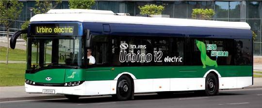 So etwa soll der Elektrobus aussehen, der in Dresden ab 2015 in den linienbetrieb geht - nur eben mit Stromabnehmern für die Straßenbahn-Oberleitungen. Foto: Solaris