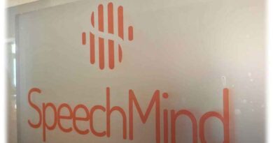 Schriftzug von Speechmind. Foto: Heiko Weckbrodt