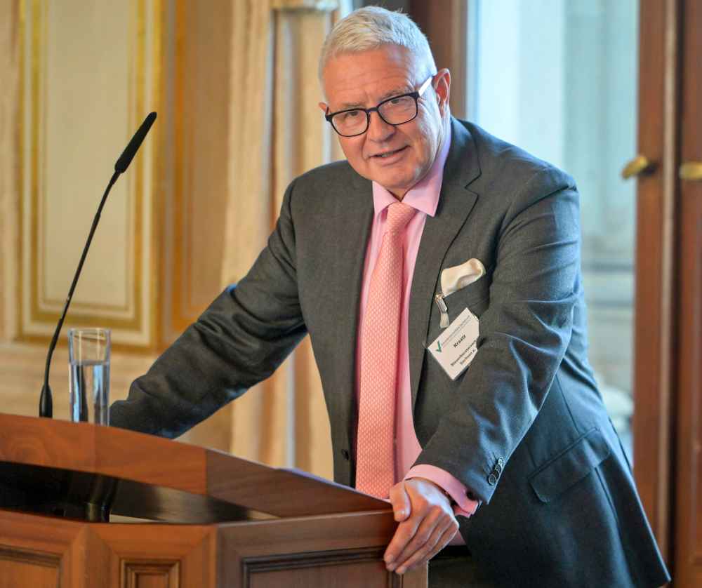 Steuerberater Hans-Joachim Kraatz ist Präsident des Steuerberaterverbandes Sachsen. Foto: Holm Helis für den Steuerberaterverband Sachsen