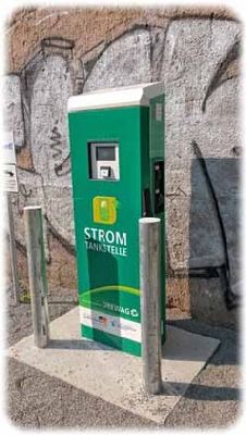 Neue Stromlade-Säule für Elektroautos an der Görlitzer Straße in Dresden. Foto: Drewag