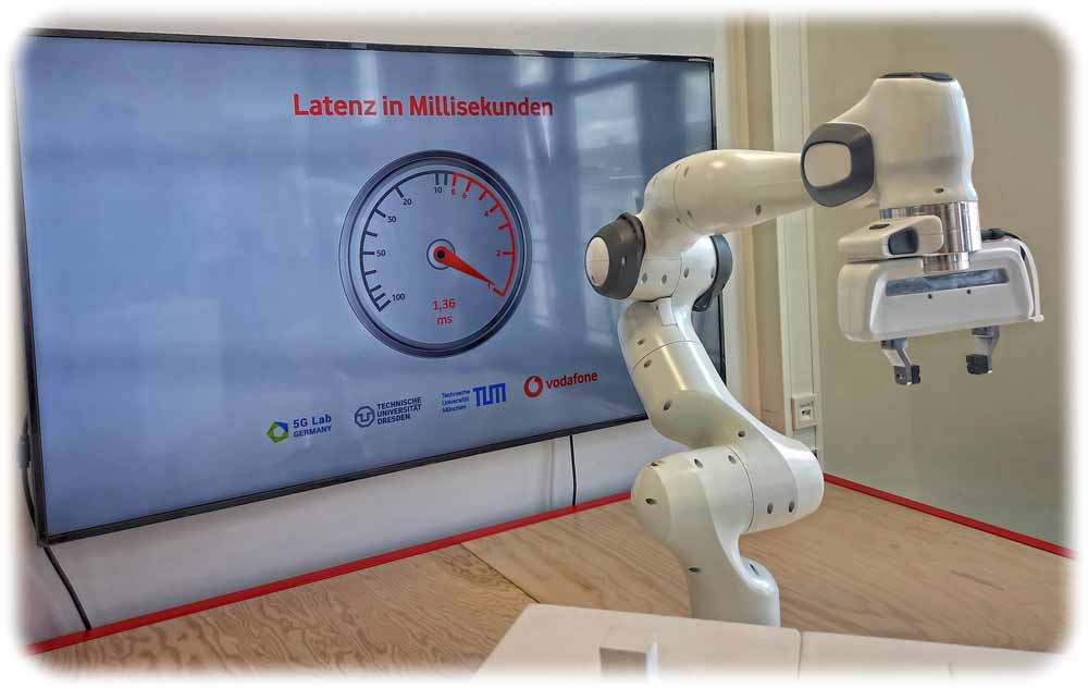 Entscheidend für kollaborative Roboter, die per 5G vernetzt werden, sind Reaktionszeiten unter einer Millisekunde. Foto: Heiko Weckbrodt