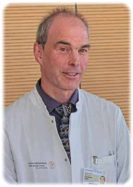 Prof. Christian Hugo ist im Uniklinikum Spezialist für Nephrologie (Nierenkunde) im Uniklinikum Dresden. Foto: Heiko Weckbrodt
