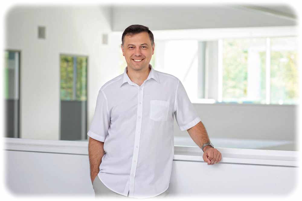 Dr. Viktor Bezugly CEO & Co-Gründer von SmartNanotubes Technologies