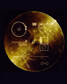 Die "Golden Records" an Bord beider Sonden soll Außerirdische zur Erde locken. Abb.: NASA