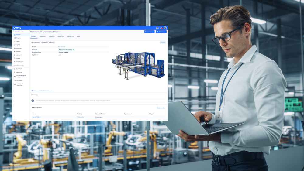 Mann benutzt seinen Laptop für die Wartungsplanung mit Software