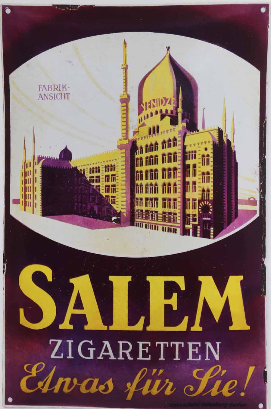 Diese stilisierte Blechversion der Zigarettenfabrik Yenidze warb für die Salem-Zigaretten aus Dresden. Die Moschee-Assoziation war beabsichtigt, aber war eben eine europäische Interpretation eines Orient-Motivs. Repro aus: "Reklame. Verführung in Blech", Sandsteinverlag