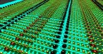 Konzept für einen Opto-Computerchip auf Basis der selbstorganisierenden Gold-Lichtleiter. Wie eine Feder-Weiche dreht der Nanoschalter den Lichtleiter. Foto: DNAmic