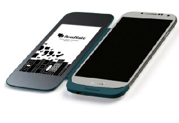 Schutzhülle für Smartphone mit eigenem organischen Bildschirm (links). Foto: Pocketbook