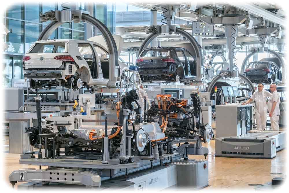 e-Golf-Produktion in der Gläsernen VW-Manufaktur Dresden. Foto: VW Dresden