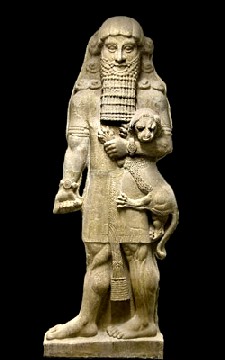 Gilgamesch beim Löwenkampf. Foto. Olaf M. Teßmer, Staatliche Museen zu Berlin
