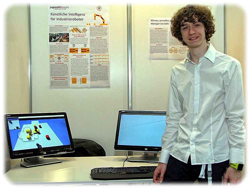 Entwarf eine Künstliche Intelligenz für Industrieroboter: Felix Loos ist Landessieger für Mathematik-Informatik. Foto: Jugend forscht Sachsen