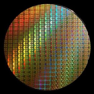 Bisher investiert Globalfoundries (noch?) massiv in seine 300-mm-Wafer-Kapazitäten in Dresden und New York. Abb.: GF